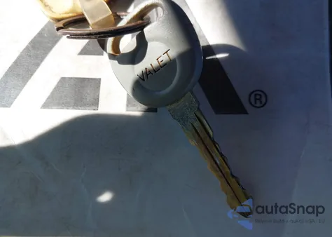 2002 Saturn L-Series L300 из США, поврежденный, VIN 1G8JW54R62Y533221